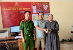 Trả lại 58 triệu đồng cho người phụ nữ đánh rơi