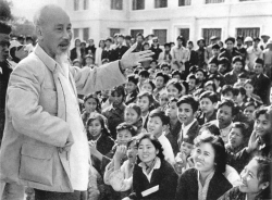 Mừng ngày Học sinh - Sinh viên 9/1/2019